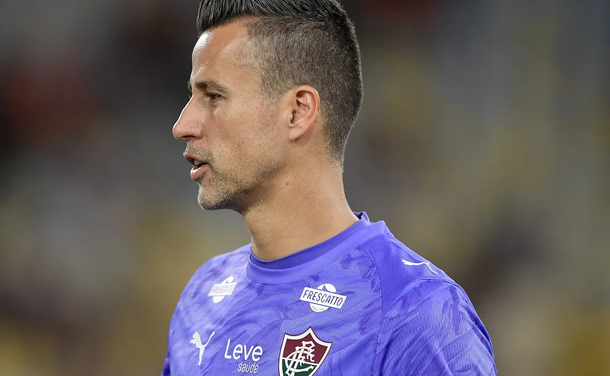 Fábio elogia Pedro após gol no Fla-Flu e atacante revela bastidores decisivos da jogada