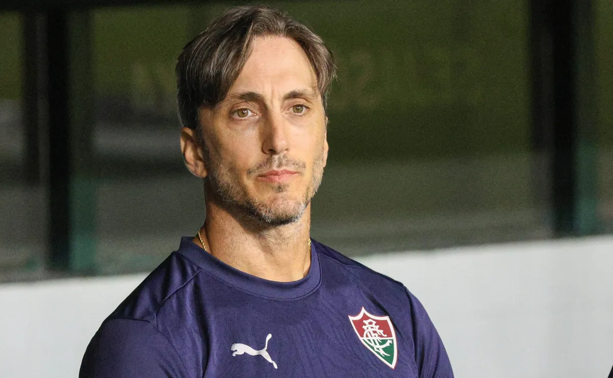 Zubeldía cita Gabigol para elogiar melhores atacantes do futebol brasileiro