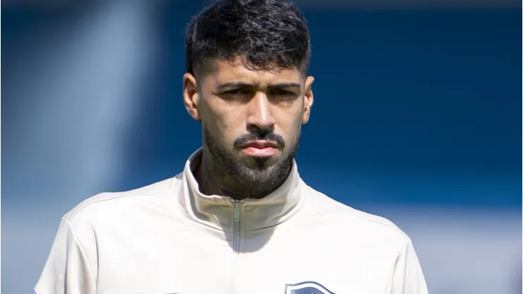 Alexander Barboza é monitorado pelo São Paulo.