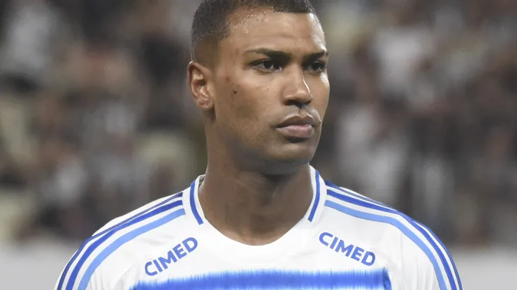 Walace está afastado do elenco. Foto: Caio Rocha/IMAGO/Sports Press Photo