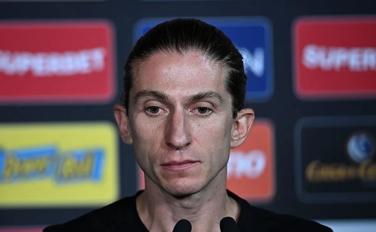 50 dias após demissão do Flamengo, Filipe Luís ganha força para assumir o Chelsea no fim da temporada europeia