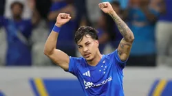 Kaio Jorge jogador do Cruzeiro comemora seu gol durante partida contra o Vitoria no estadio Mineirao pelo campeonato Brasileiro A 2026. Foto: Gilson Lobo/AGIF
