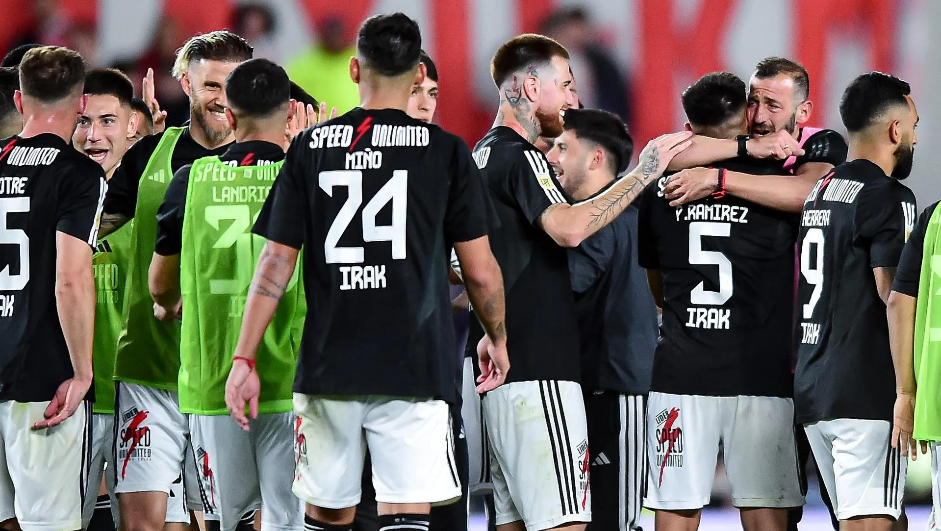 Jogadores do Deportivo Riestra