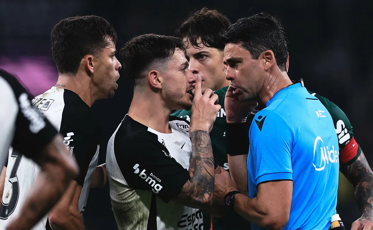 Renata Ruel vê pênalti não marcado por Flávio Rodrigues de Souza em Corinthians x Palmeiras