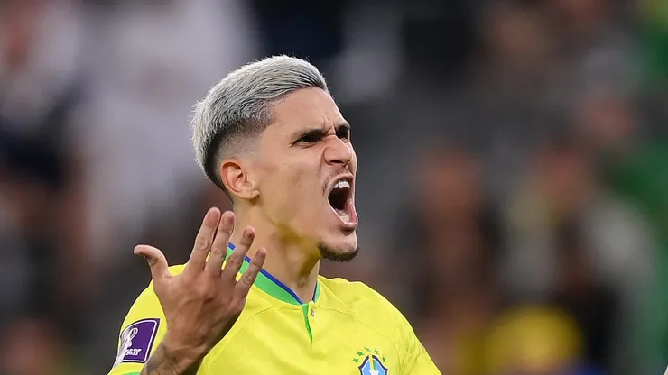 Pedro em campo pela Seleção em 2022.