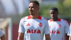 Fernando atuou pelo Inter até junho — Foto: Ricardo Duarte/Divulgação, Internacional