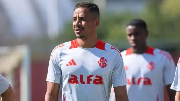 Fernando atuou pelo Inter até junho — Foto: Ricardo Duarte/Divulgação, Internacional