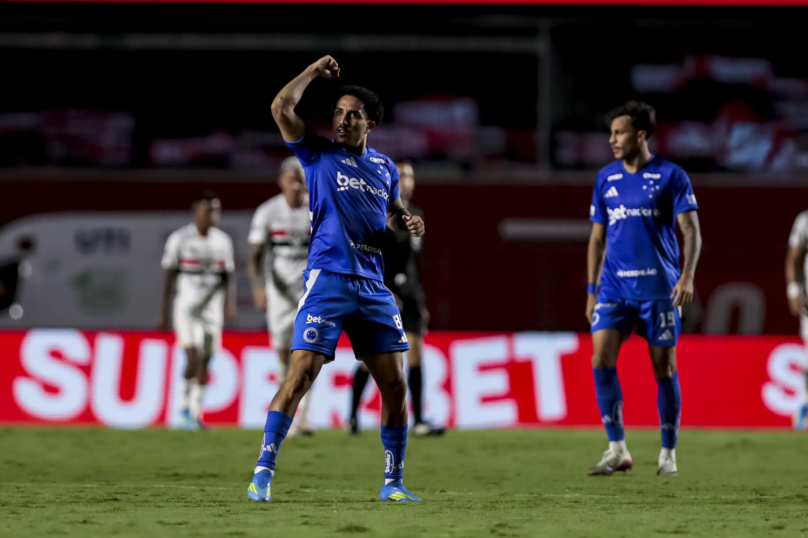 Christian vem sendo um nome de referência para o Cruzeiro. Foto: Marco Miatelo/AGIF