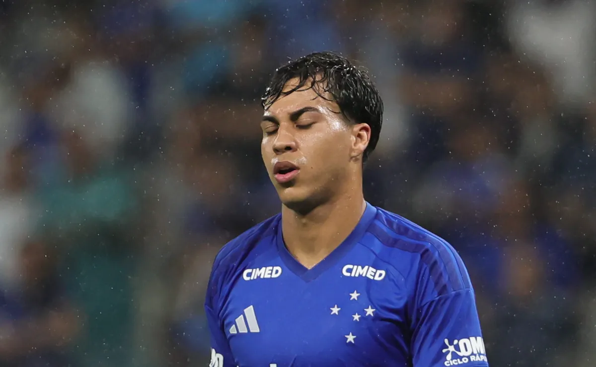Kaio Jorge não treina no Cruzeiro e segue como dúvida para o jogo contra a Universidad Católica