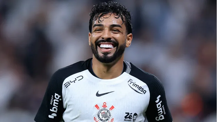 Matheus Bidu jogador do Corinthians comemora seu gol durante partida contra o Bragantino. Foto: Marcello Zambrana/AGIF