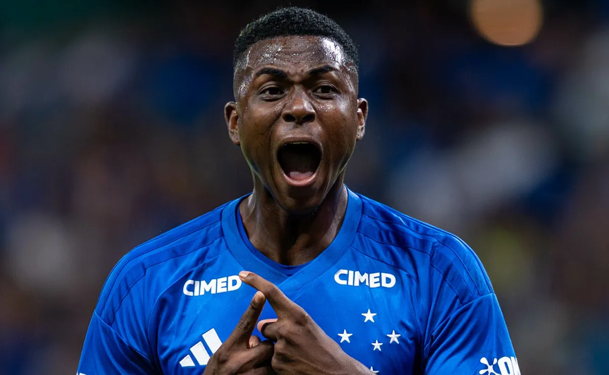 Artur Jorge expõe falhas de Néiser e aponta ajustes necessários para o atacante