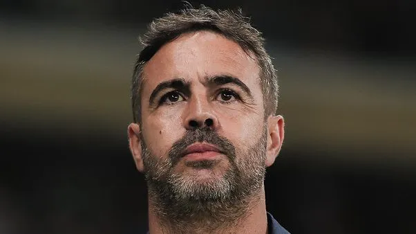 Artur Jorge no Cruzeiro. Foto: Gustavo Martins/ Cruzeiro