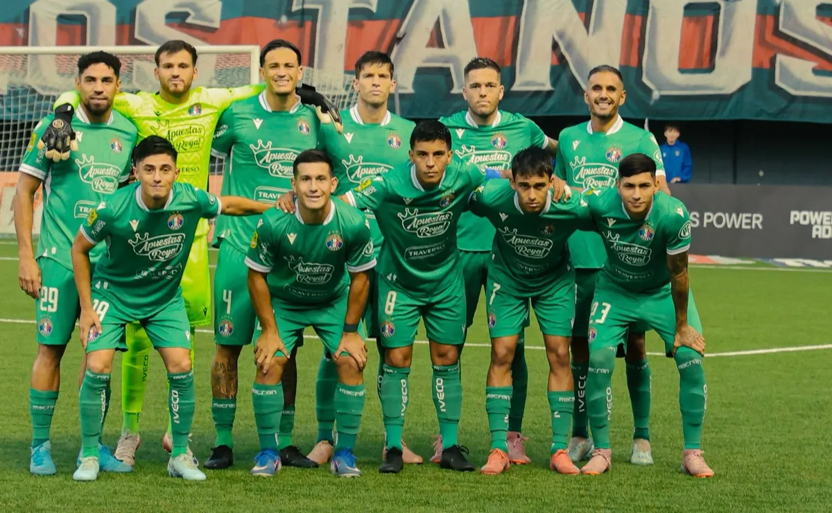 Vasco enfrenta o Audax Italiano, que não vence há um mês, em duelo pela Copa Sul-Americana