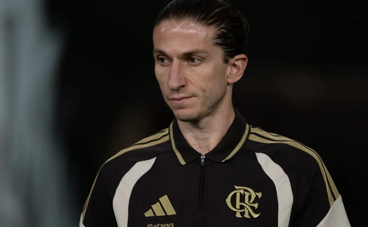 Filipe Luís elogia Vini Jr. e aponta Brasil como favorito na Copa: “As pessoas não acreditam”