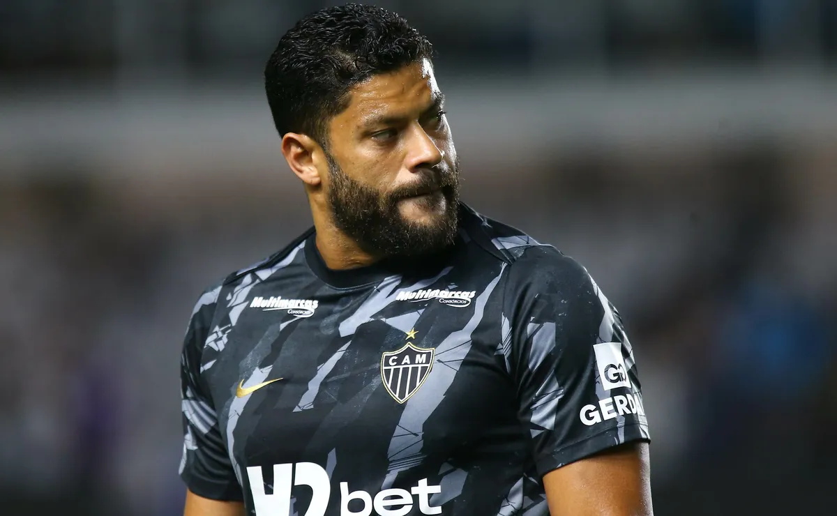 Hulk não aceitaria ser reserva no Atlético-MG neste momento, crava Lucas Tanaka