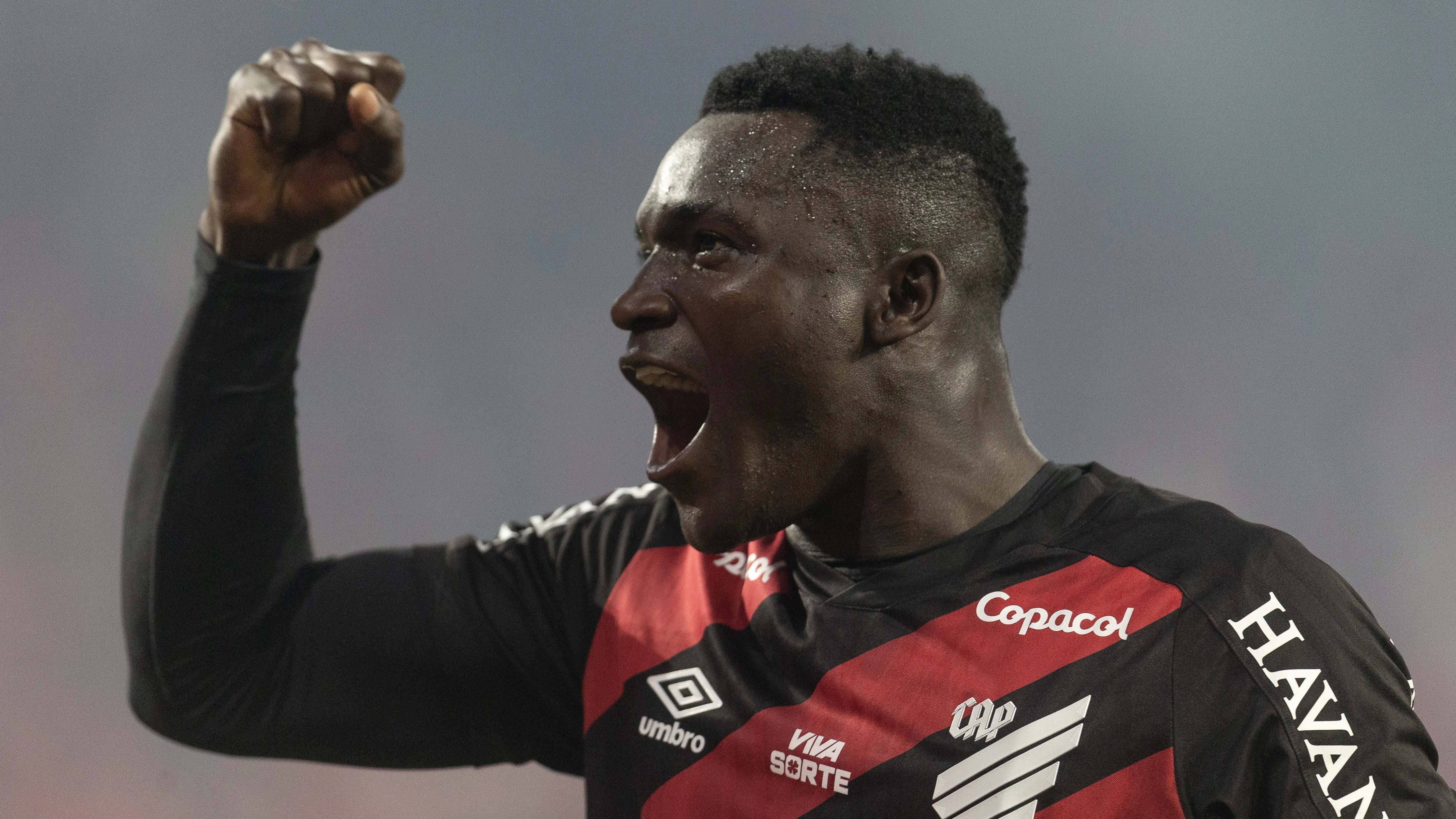 Viveros vem se destacando em 2026 - Foto: Hedeson Alves/AGIF.