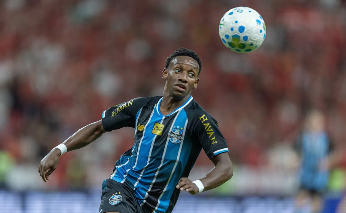 Grêmio x Deportivo Riestra: onde assistir ao vivo, horário e escalações do jogo de hoje