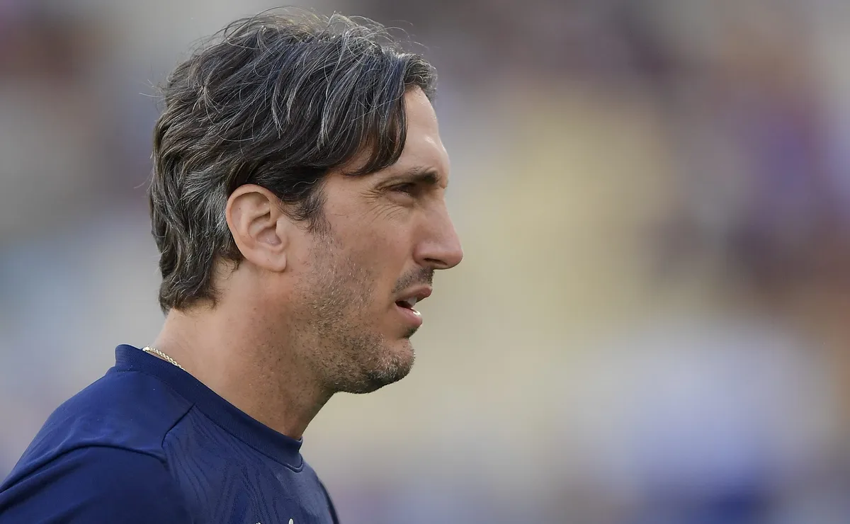 Clima no Fluminense piora após clássico e bastidores entre Zubeldía e diretoria esquentam