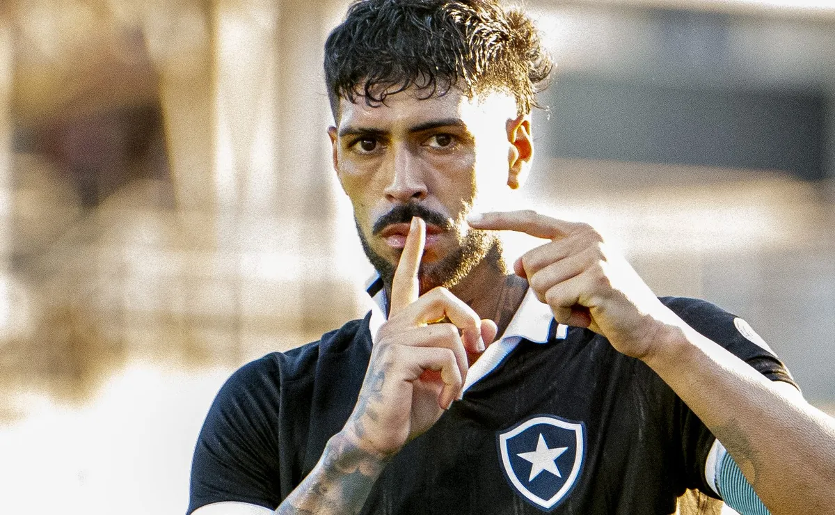 Vasco e São Paulo sondam Barboza e conversas para renovação no Botafogo não avançam