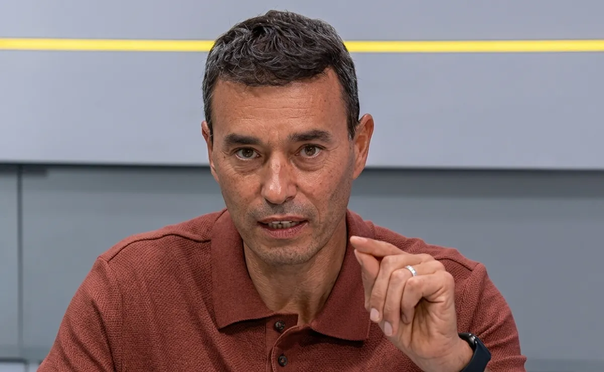 André Rizek indica contratação de goleiro no Cruzeiro após reprovar Matheus Cunha: “Óbvio que precisa”
