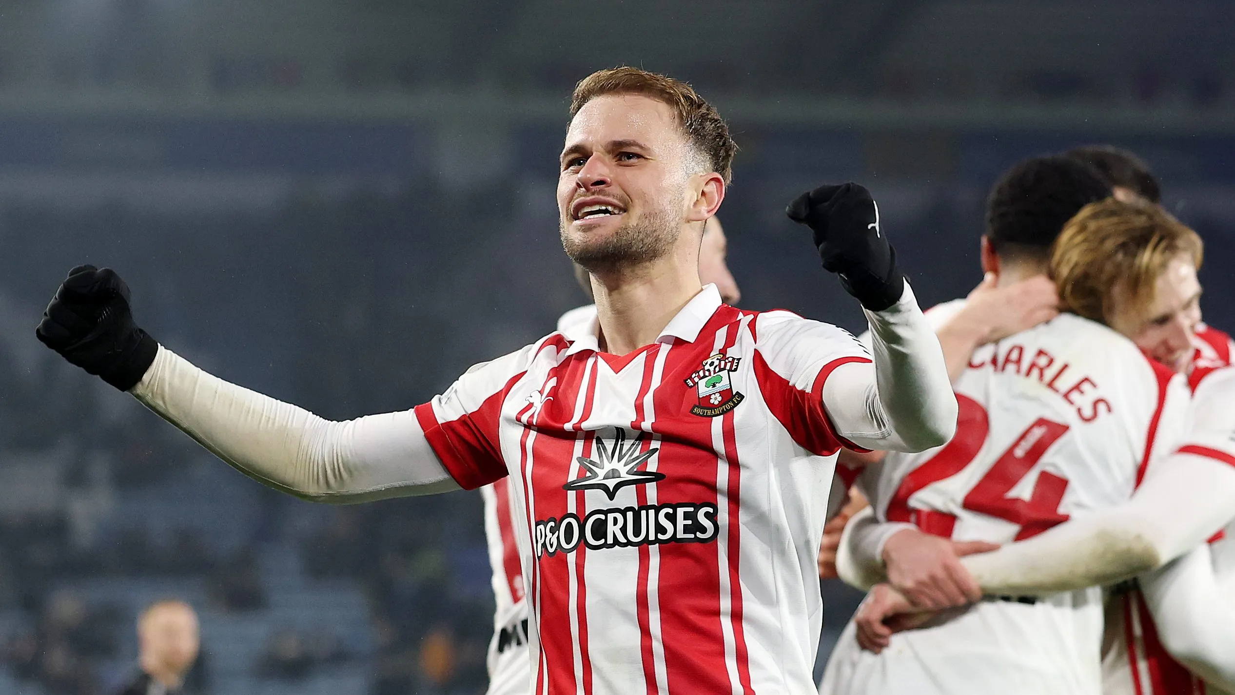 Foto: Michael Regan/Getty Images – Scienza comemorando gol em jogo da Championship.