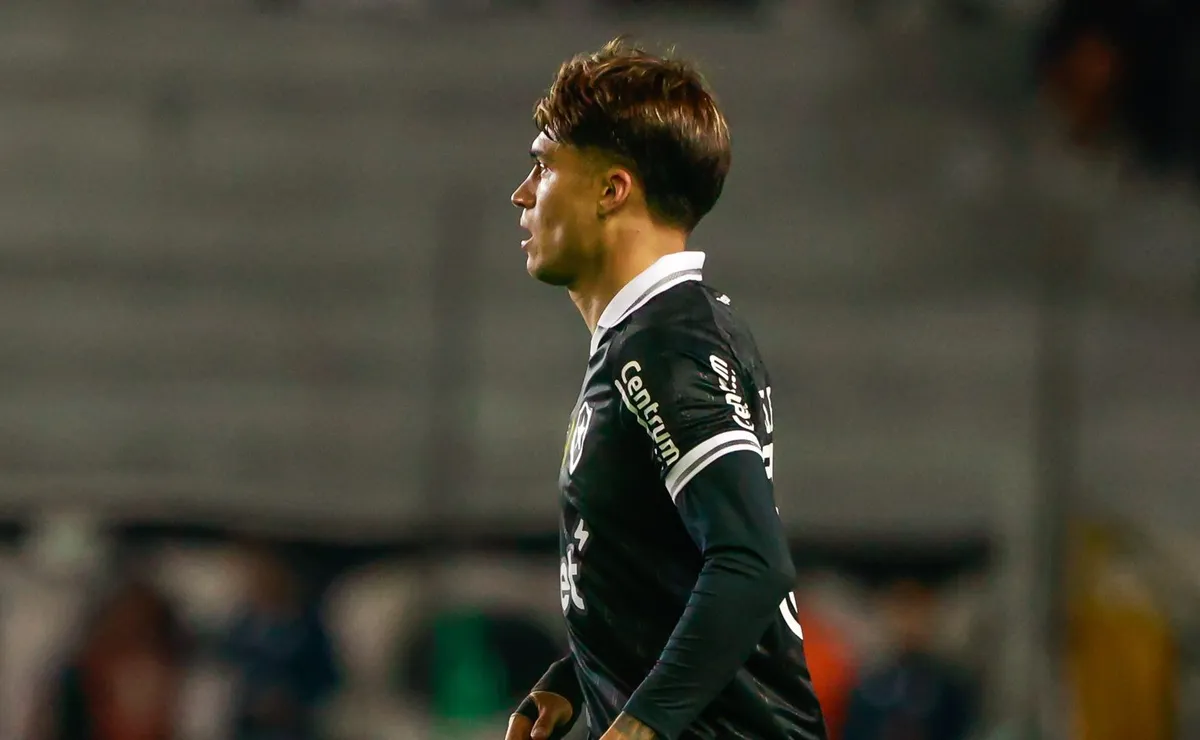 Joaquín Correa volta a treinar e se aproxima de um retorno no Botafogo e Franclim é informado