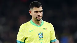 Bruno Guimarães surgiu com novo problema médico - (Photo by Harry Murphy/Getty Images)