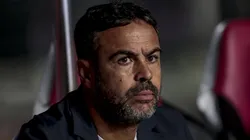 Artur Jorge tecnico do Cruzeiro durante partida contra o Sao Paulo no estadio Morumbi pelo campeonato Brasileiro A 2026. Foto: Marco Miatelo/AGIF
