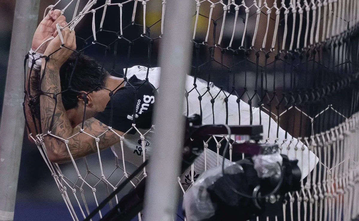 Flávio Prado, da Jovem Pan, critica o Corinthians de maneira ‘agressiva’ e afirma: “Time varzeano”