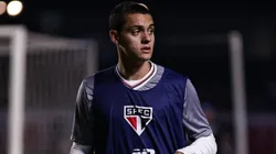 Lucca foi confirmado no time do São Paulo para jogo desta noite pela Sul-Americana