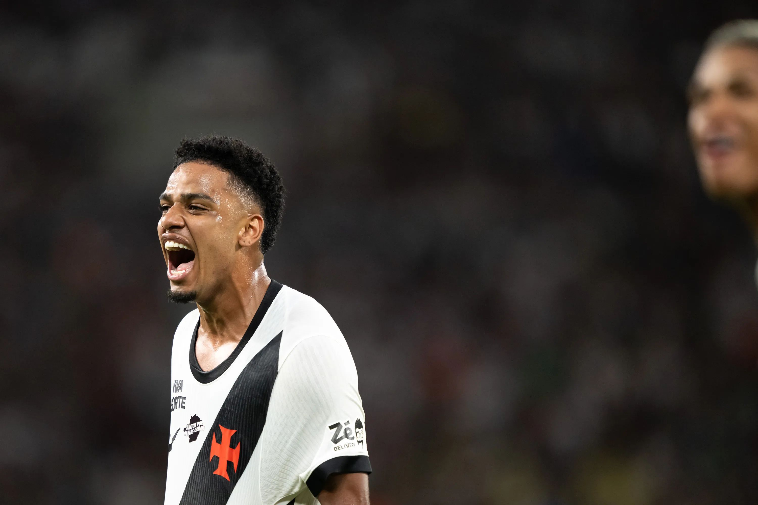 Brenner jogador do Vasco comemora gol durante partida contra o Fluminense no estadio Maracana pelo campeonato Carioca 2026. Foto: Jorge Rodrigues/AGIF