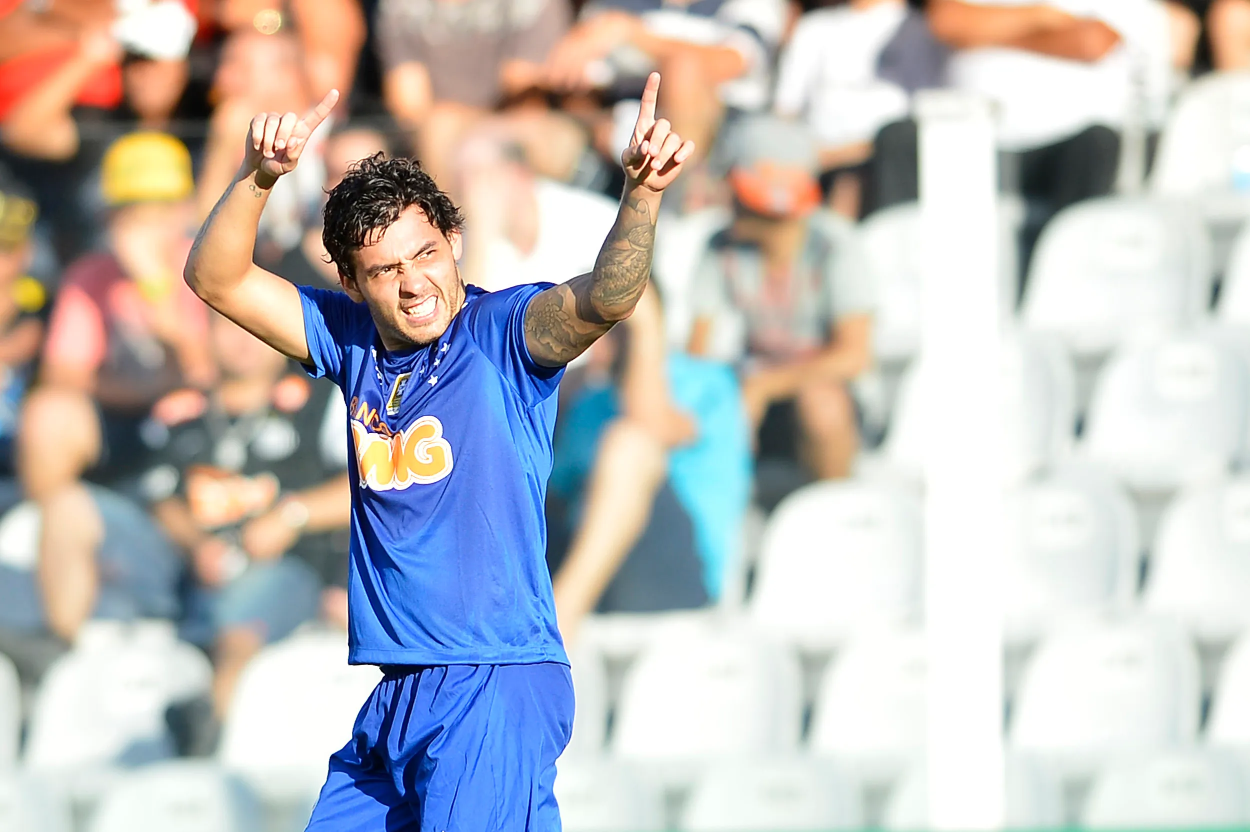 No Cruzeiro, Ricardo Goulart foi protagonista do bicampeonato paulista (2013 e 2014) ao lado de Everton Ribeiro – Foto: Mauro Horita/AGIF