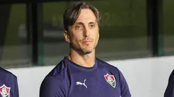 Luis Zubeldía técnico do Fluminense durante partida contra o Coritiba. Foto: Robson Mafra/AGIF