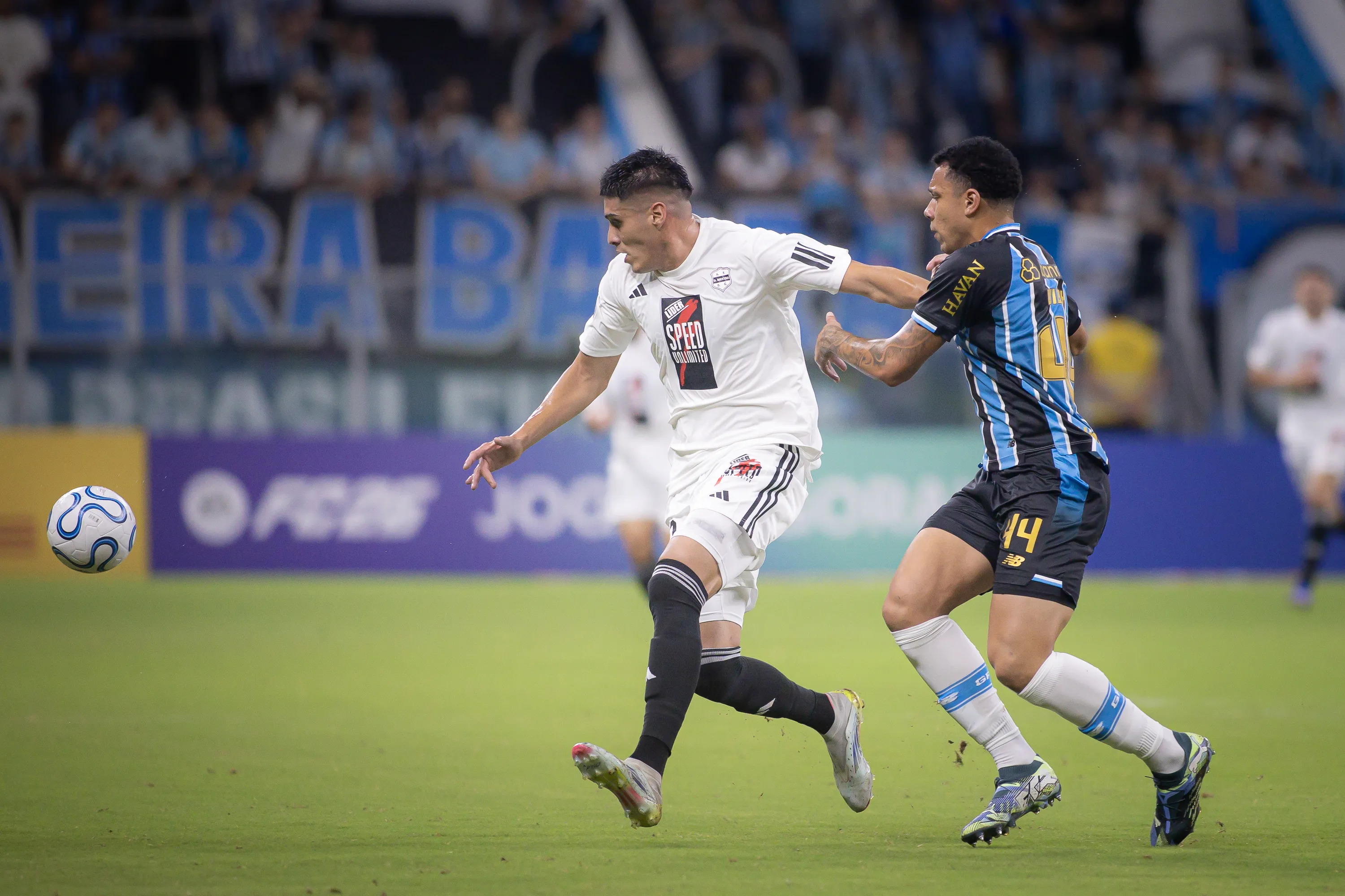 Grêmio x Deportivo Riestra. Foto: Maxi Franzoi/AGIF