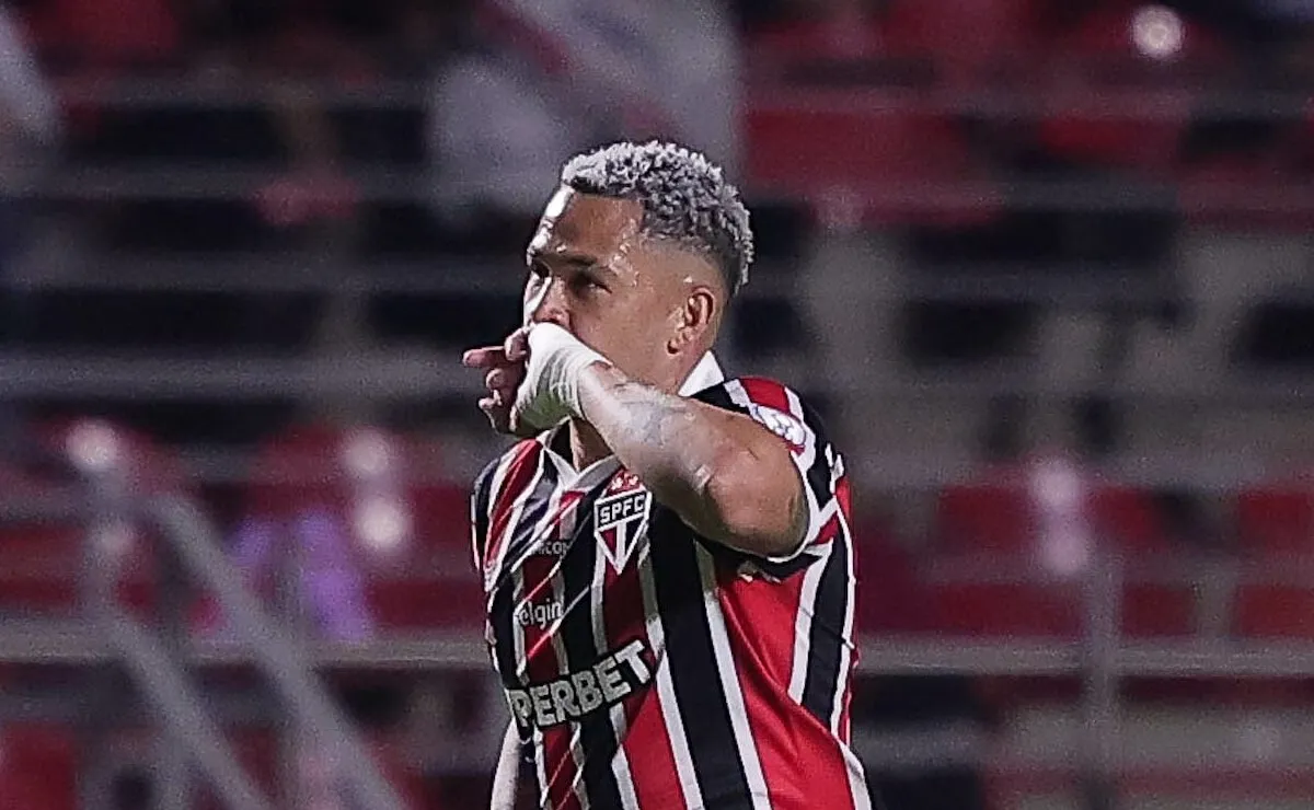 Luciano marca golaço em jogada com Calleri e Marcos Antônio em São Paulo x O’Higgins na Sul-Americana