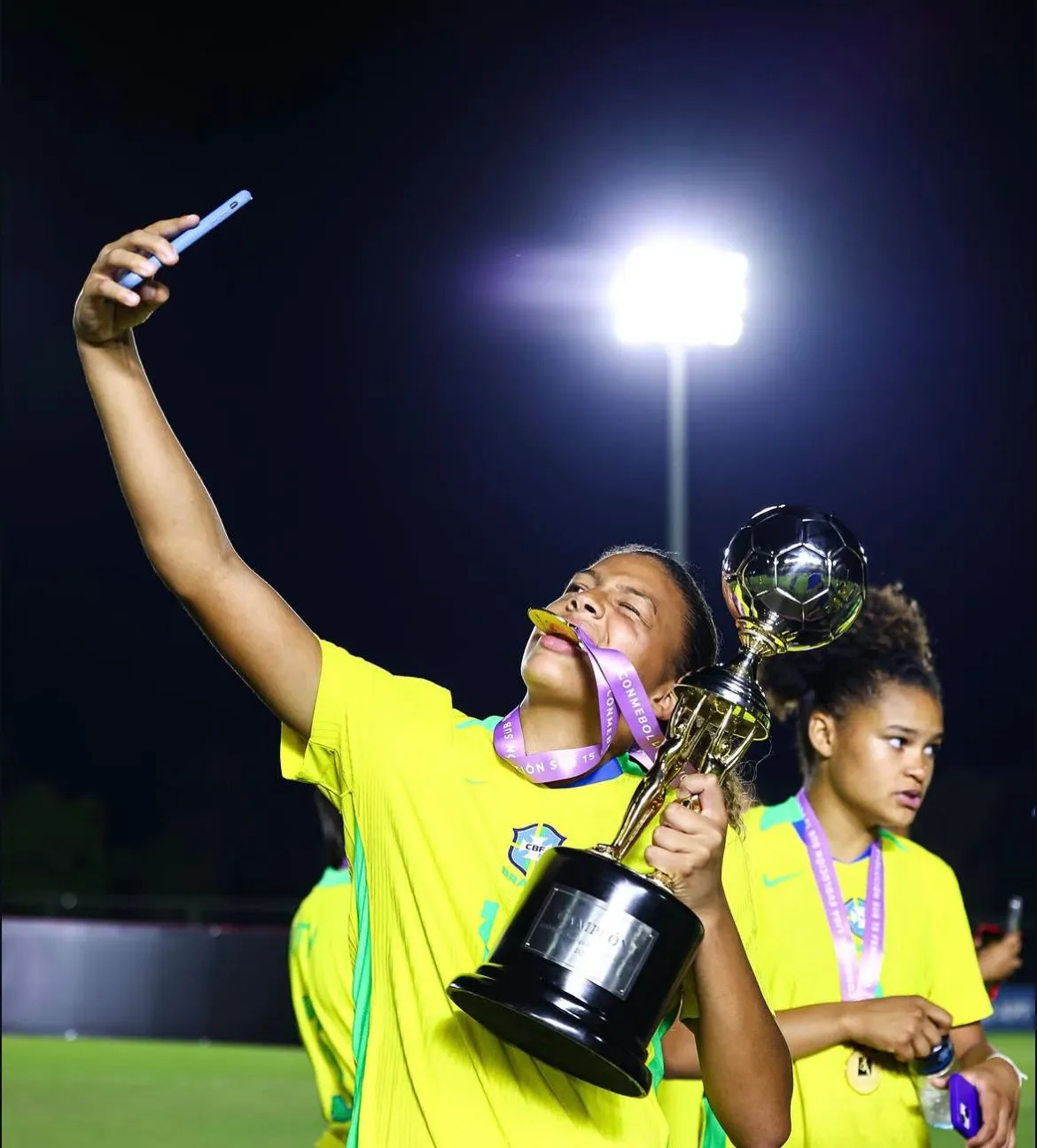 Estephany Oliveira, jogadora da base da Seleção. Foto: Reprodução/Redes Sociais