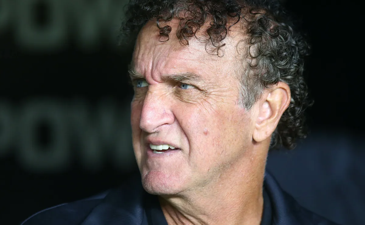 Santos esbarra em lentidão, estratégia de Cuca não funciona e apenas empata com Recoleta na Vila Belmiro