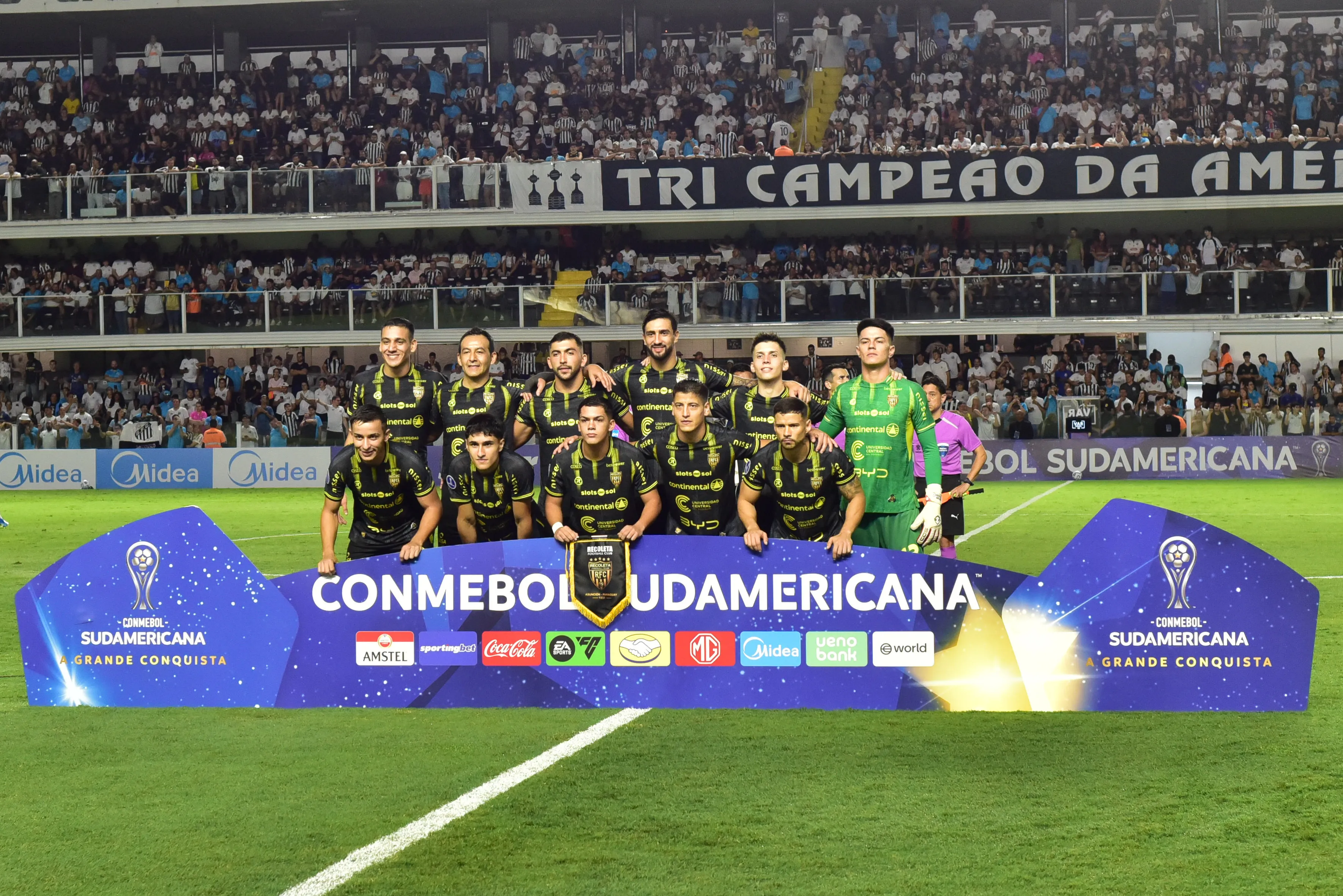 Recoleta apenas com os reservas. Foto: Jota Erre/AGIF