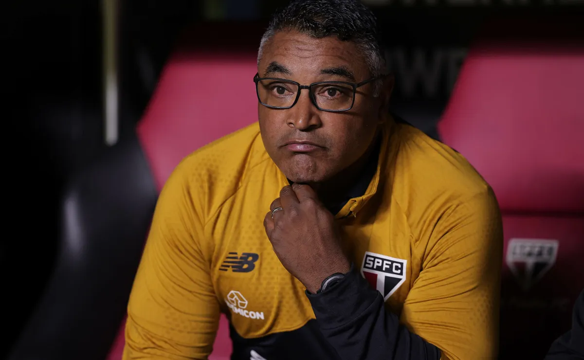 Roger Machado admite falta de estabilidade no São Paulo e dá razão às vaias da torcida