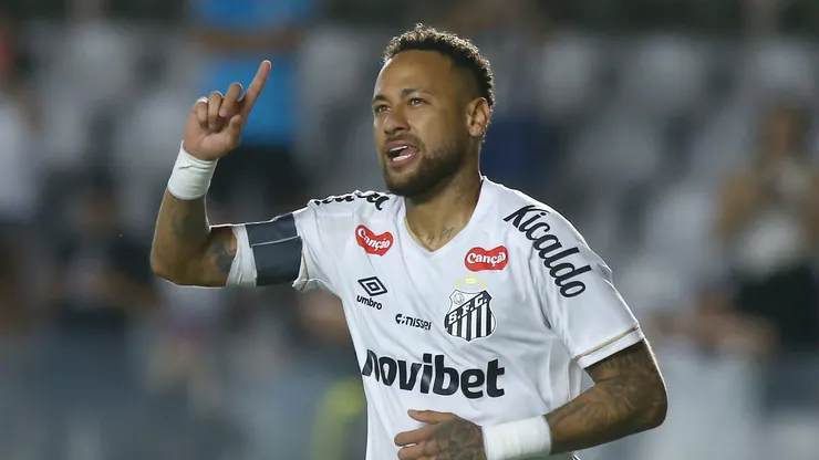 Neymar comemora seu gol pela Copa Sul-Americana. Foto: Mauricio De Souza/AGIF
