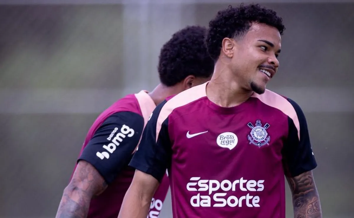 Kaio César é vetado e desfalca o Corinthians contra o Santa Fe pela Libertadores