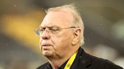 Osmar Stabile está pressionado no Corinthians.