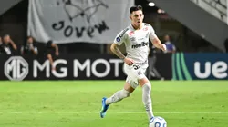 Escobar está fora da partida por suspensão. Foto: Jota Erre/AGIF