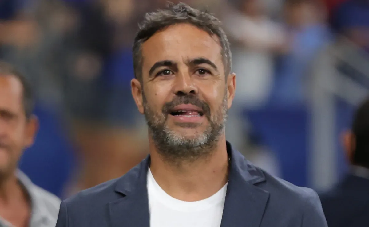 Artur Jorge estuda antes de Cruzeiro x Universidad Católica sobre fragilidade defensiva dos chilenos