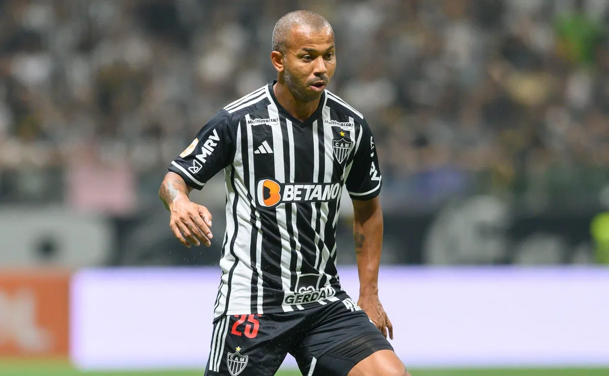 Multicampeão pelo Atlético Mineiro, ex-lateral Mariano anuncia aposentadoria do futebol aos 39 anos