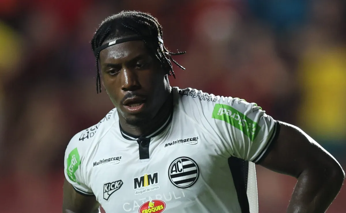 Santos decide contratar artilheiro português Ronaldo Tavares e Athletic exige R$ 18 milhões