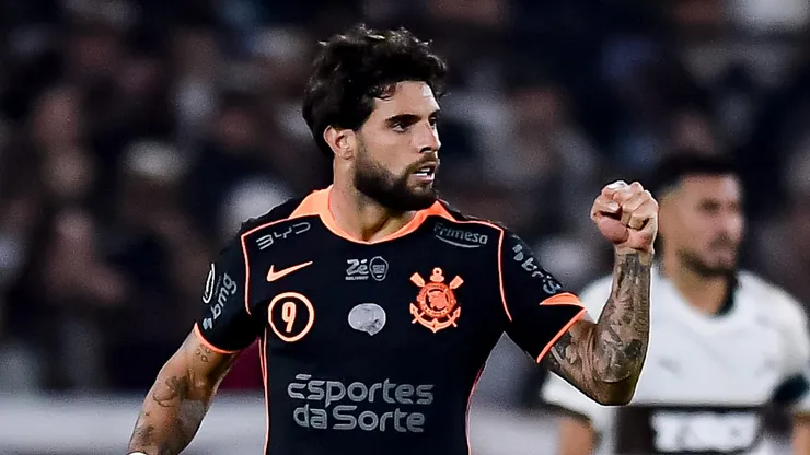 Yuri Alberto comemora gol em Platense x Corinthians na Libertadores. (Photo by Marcelo Endelli/Getty Images)