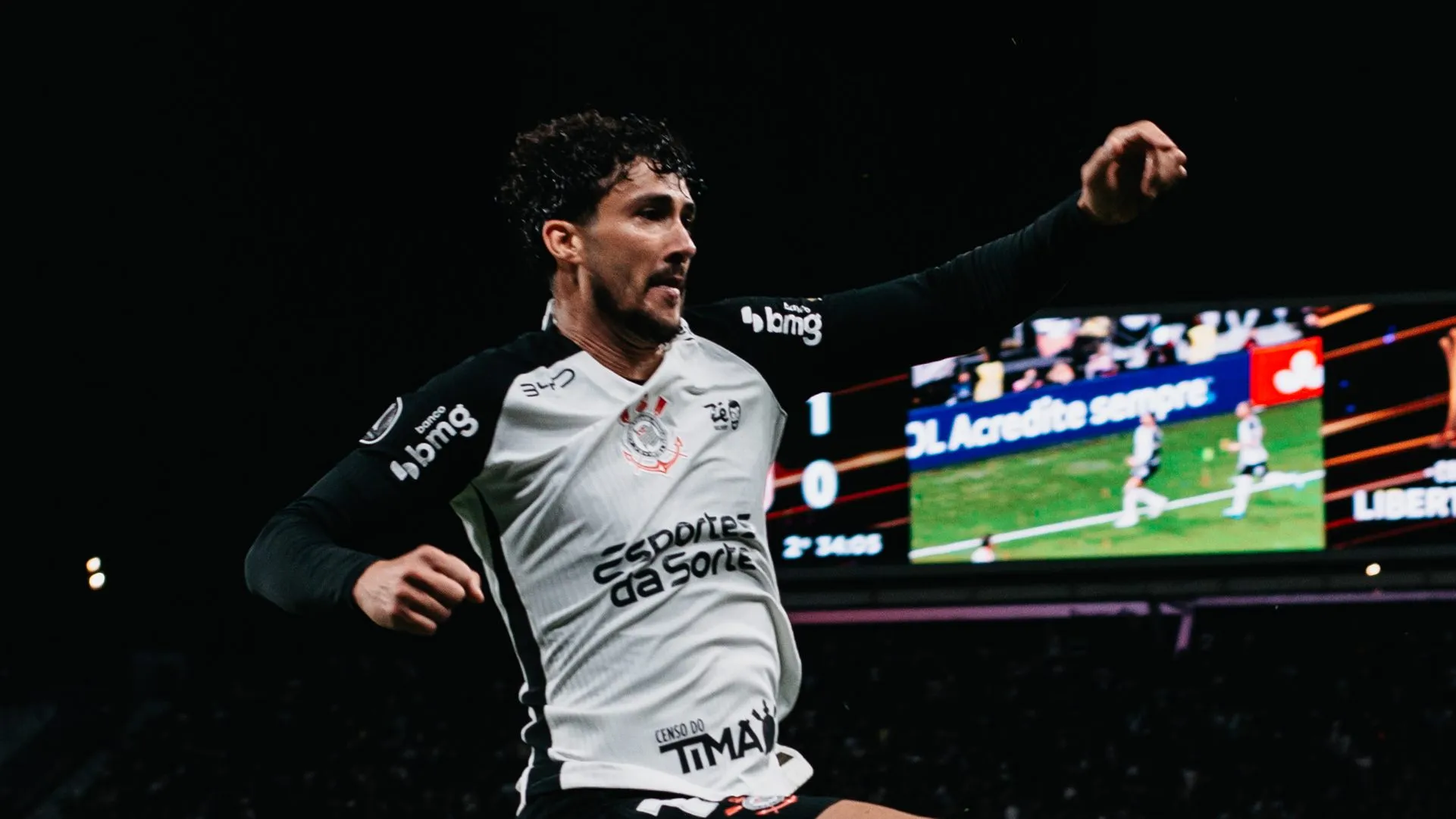 Gustavo Henrique jogador do Corinthians comemora seu gol durante partida contra o Santa Fe. Foto: Guilherme Veiga/RP FOTOPRESS/AGIF