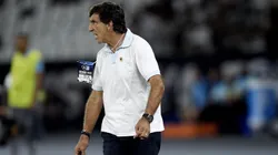 Gustavo Costas, tecnico do Racing, durante partida contra o Botafogo no estadio Engenhao pelo campeonato Recopa Sul-americana 2025. Foto: Alexandre Loureiro/AGIF