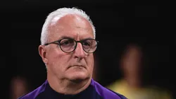 - Dorival Júnior está livre no mercado desde a saída do Corinthians